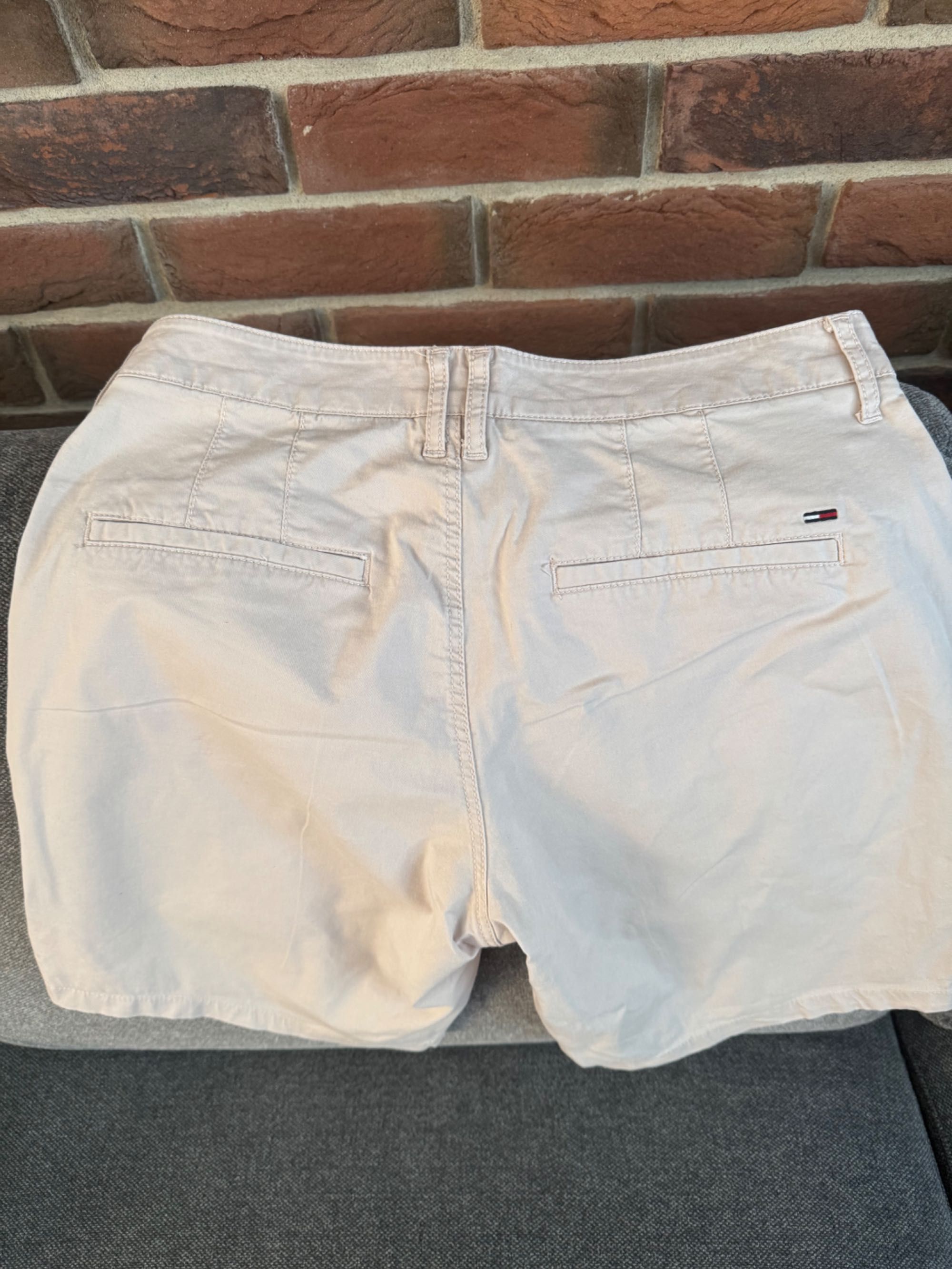 Szorty damskie Hilfiger Denim roz.28