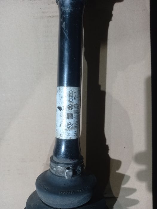 Полуось передня права фольцваген Т6 піввісь Т6 автомат ДСГ