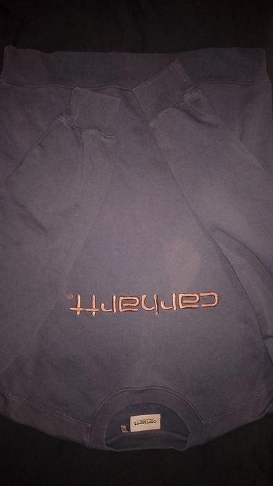 Продам светер Carhartt