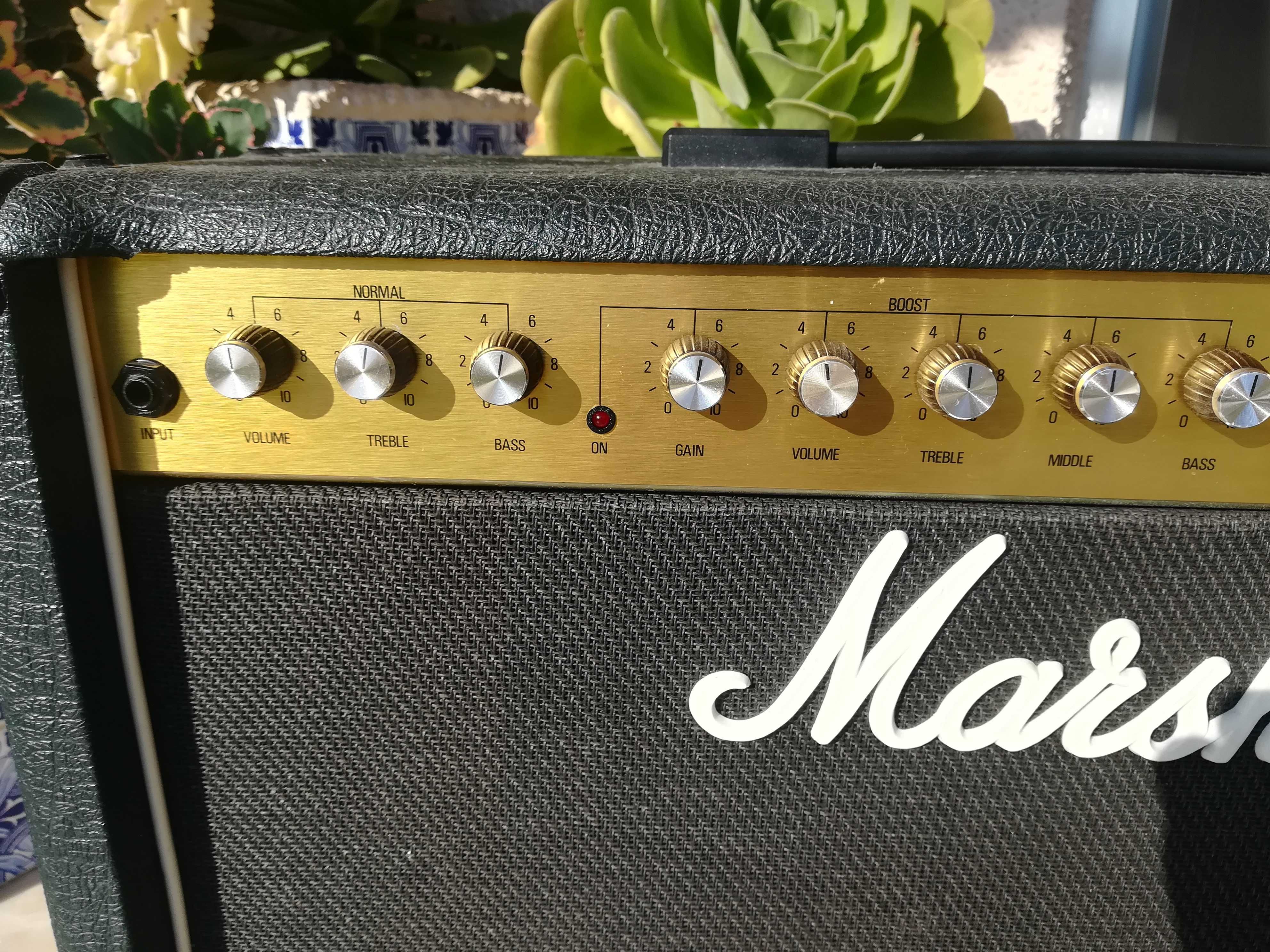 Marshall JCM800 de 1989 - 50watts
