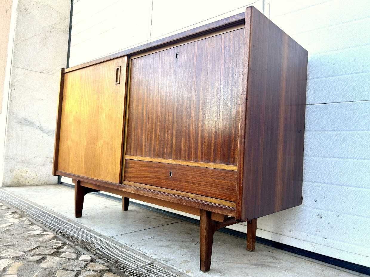 Aparador olaio vintage +118comp x44prof x 79alt.