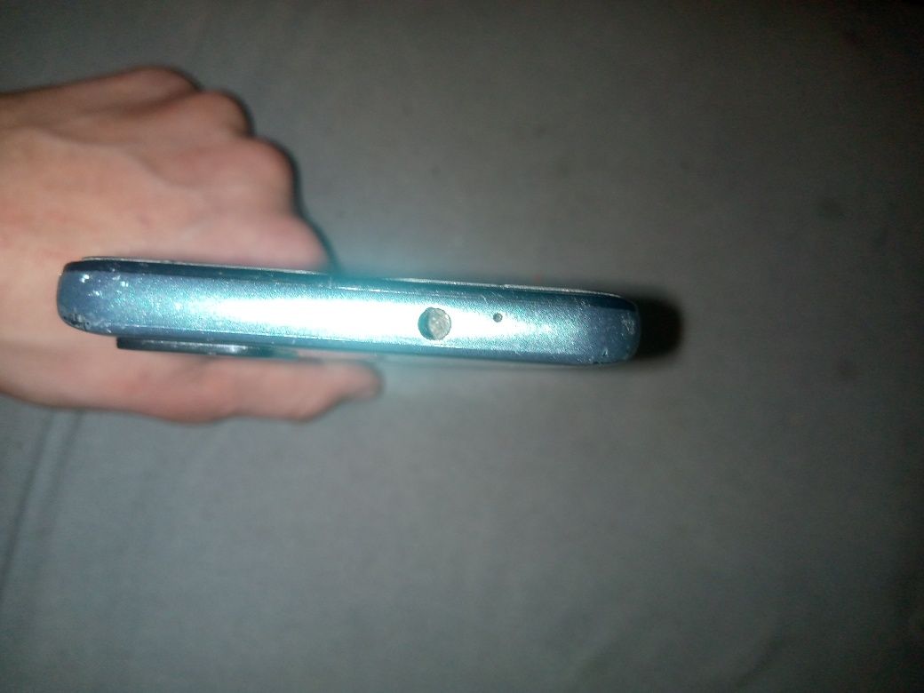 Продам телефон Motorola Moto G30 6/128 2SIMl