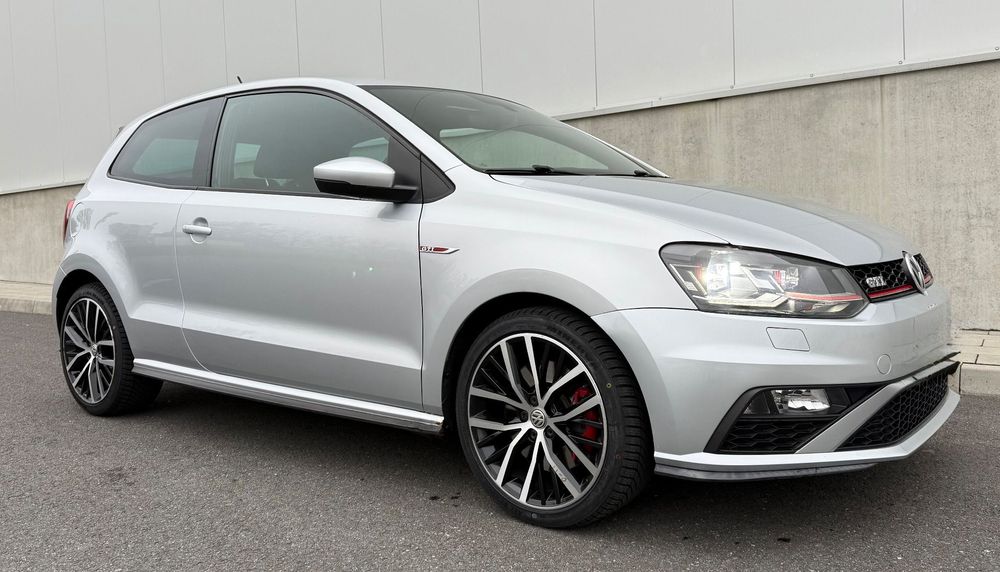 Volkswagen Polo CarPlay 85.000km