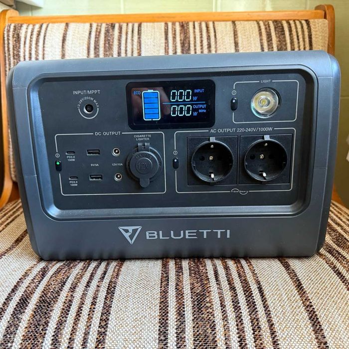 Зарядня станція BLUETTI EB70 716Wh 1000W