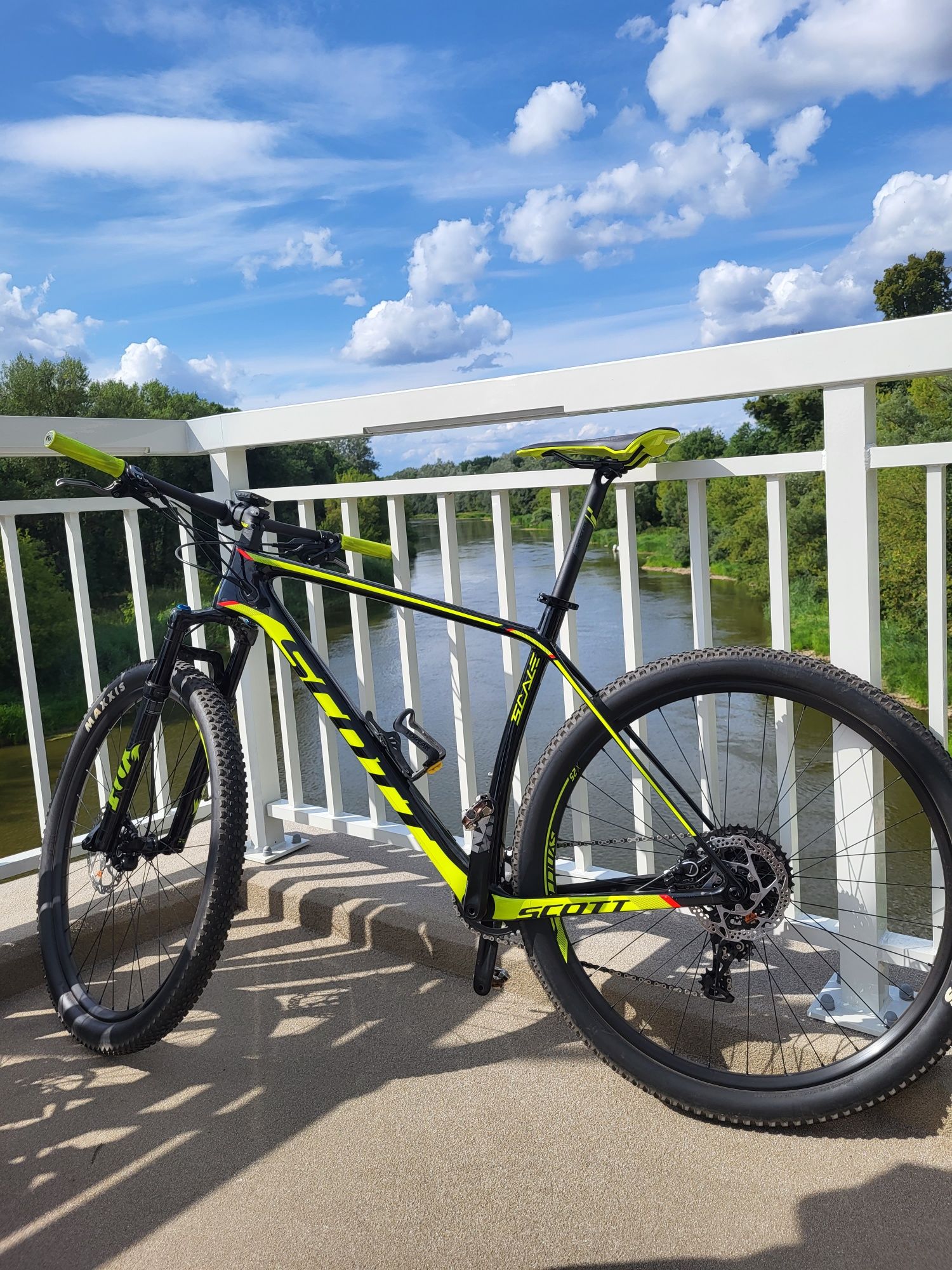 Scott Scale 930 XL carbon fox