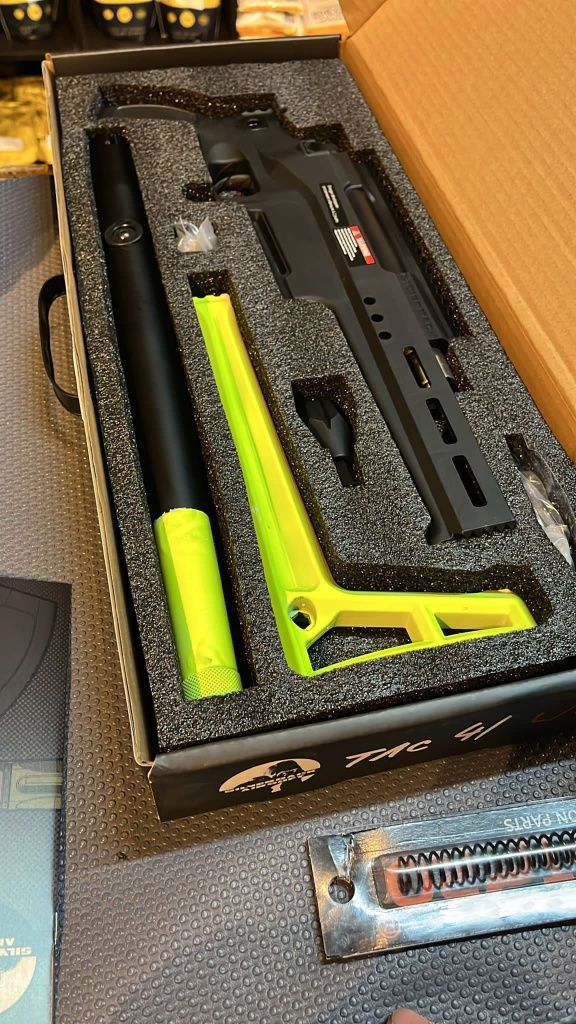 Silverback Tac-41