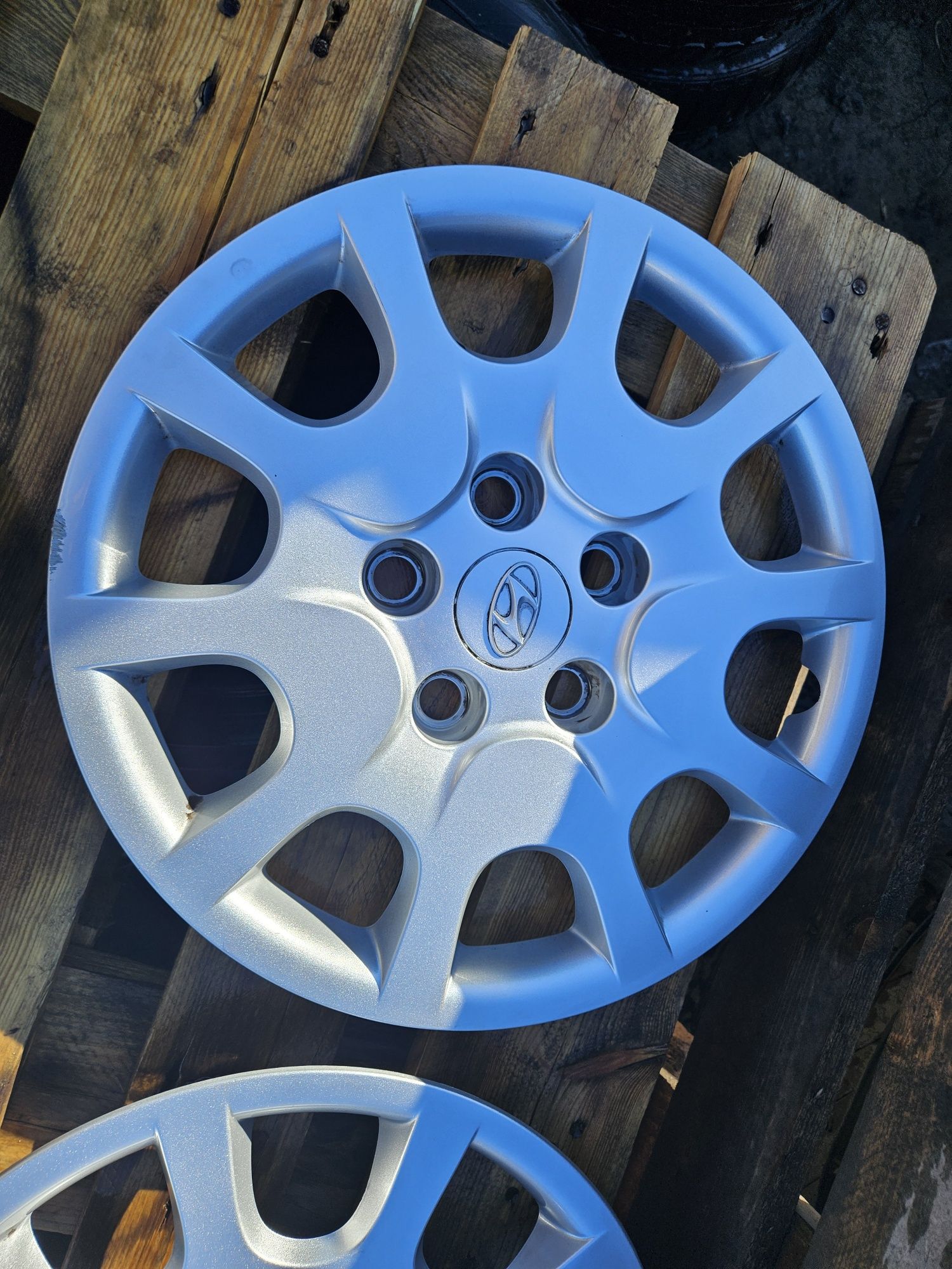 Kołpaki 15 Hyundai I30 Elantra 5x114,3 6jx15"