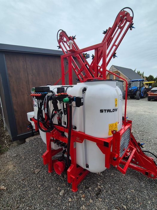 Opryskiwacz hydraulicznie składany 1500l 15m 1200l 12m 800l 18m 400l