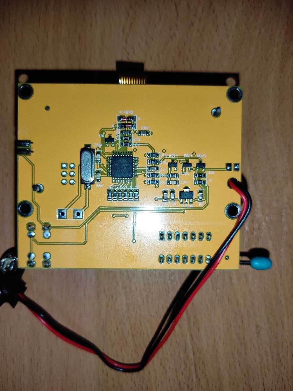 Multimetr Tester elementów elektronicznych ESR LCR T4
