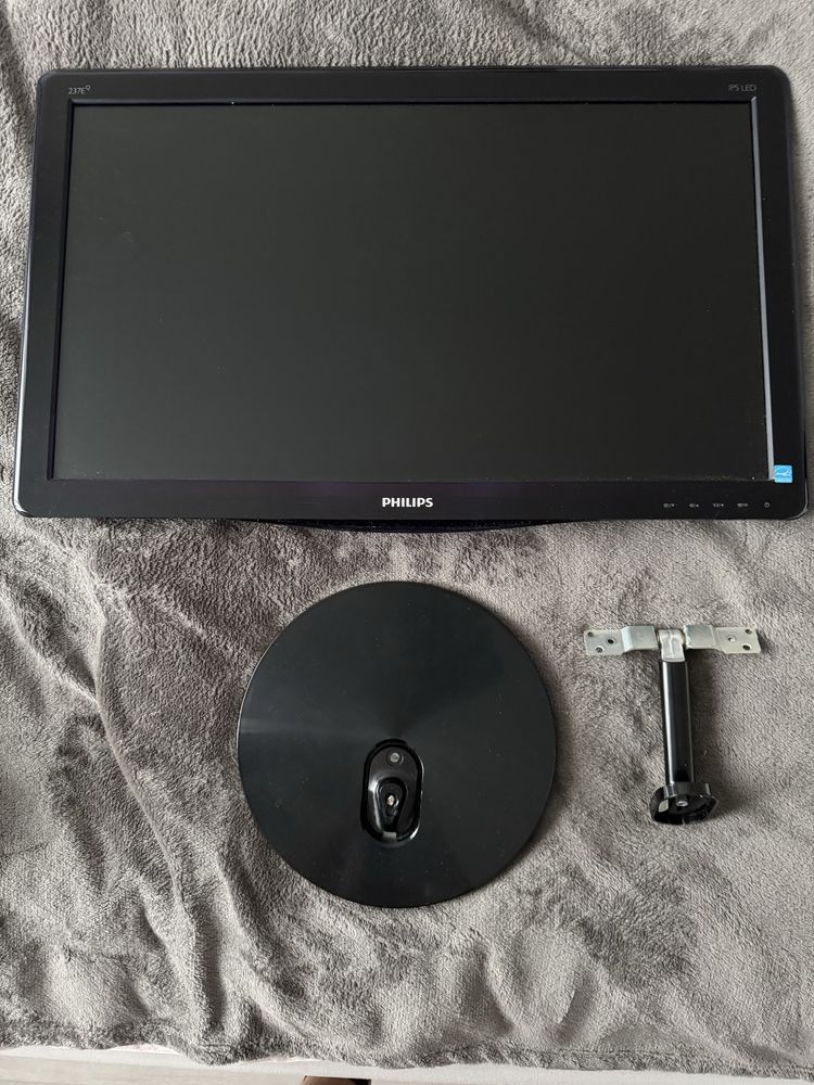 Монітор Philips 23”