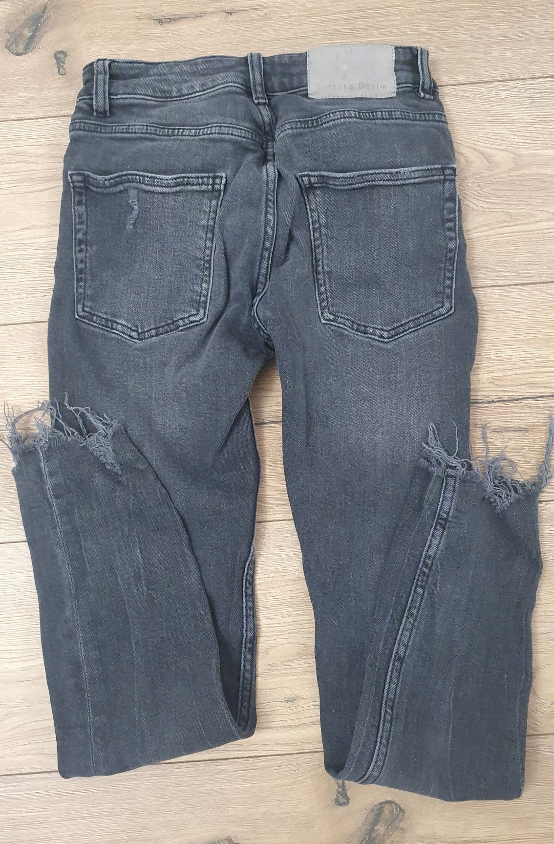 Jeansy dla chłopca Bershka r. 152