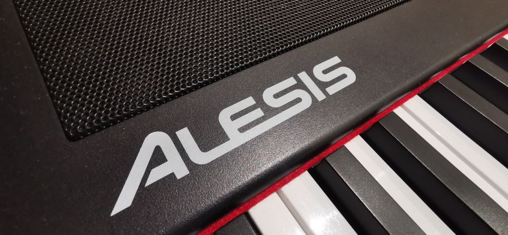 Pianino/Piano elektroniczne Alesis Recital 88