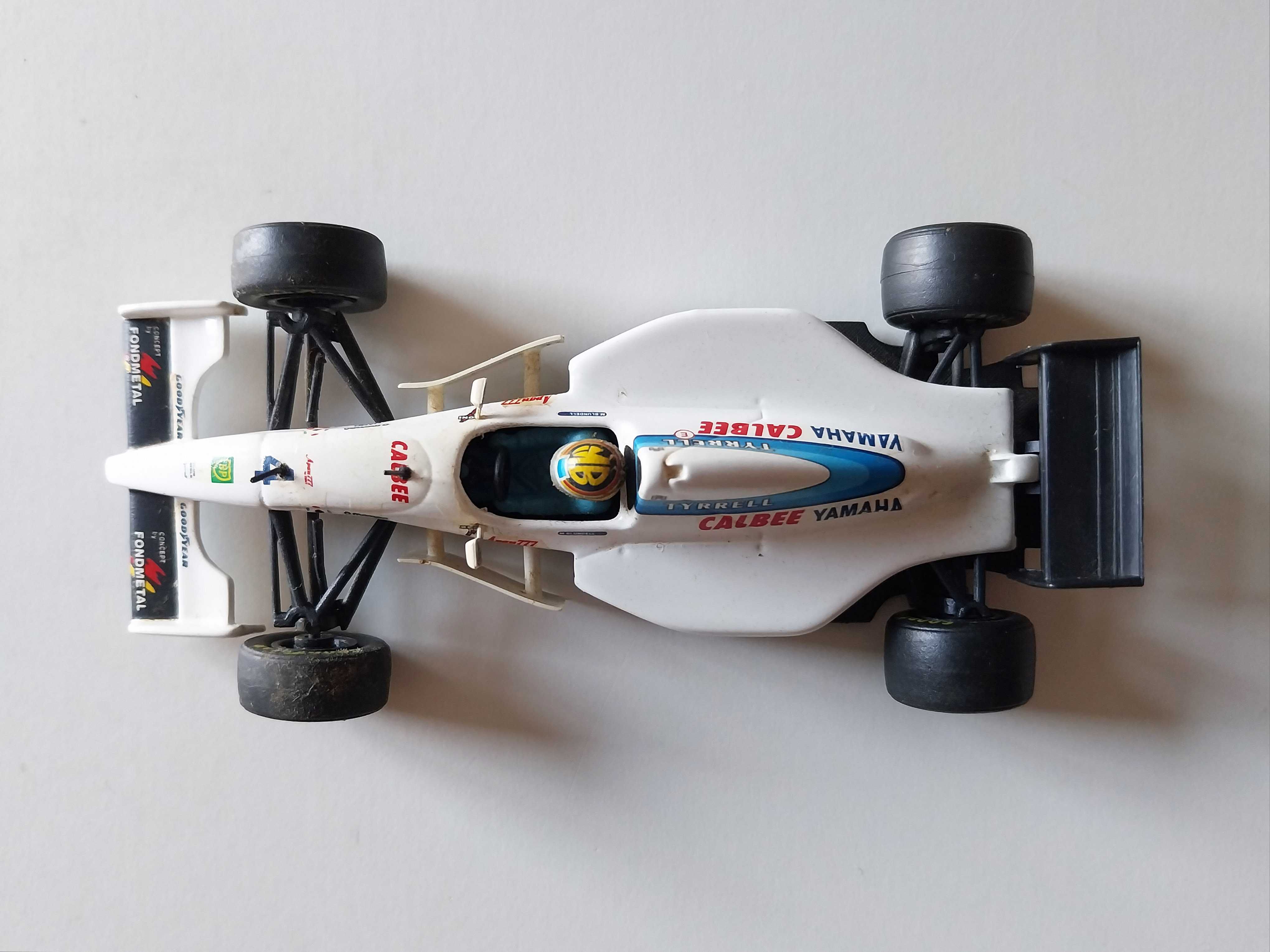 miniatura 1/43 TYRRELL 022 Mark Blundell (1994) | edição Onyx
