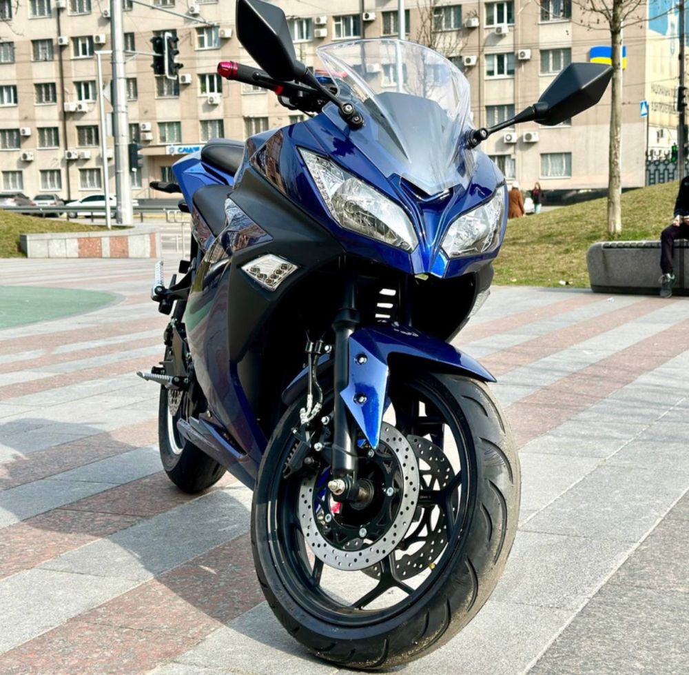 Електромотоцикл XRZ Y-09 3000W 72V, 32A