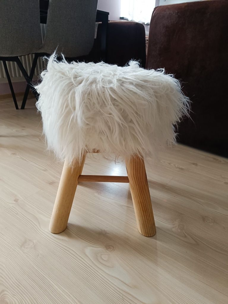 Stłek ,taboret , krzesełko , krzesło ozdobne