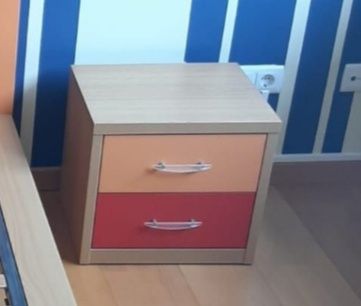 3 Camas Solteiro c/Colchao + Mesa Cabeceira