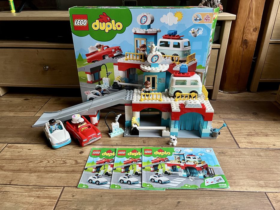 Lego duplo parking myjnia