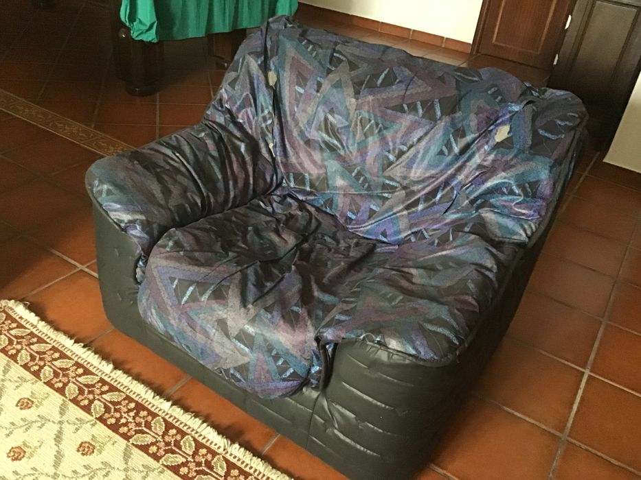 Conjunto sofá e maples, espelho de sala , armário vitrina novos preços