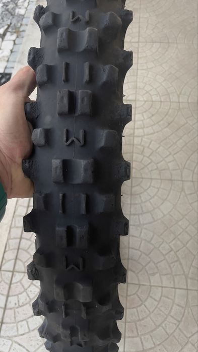 Pneu michelin 90/90-21