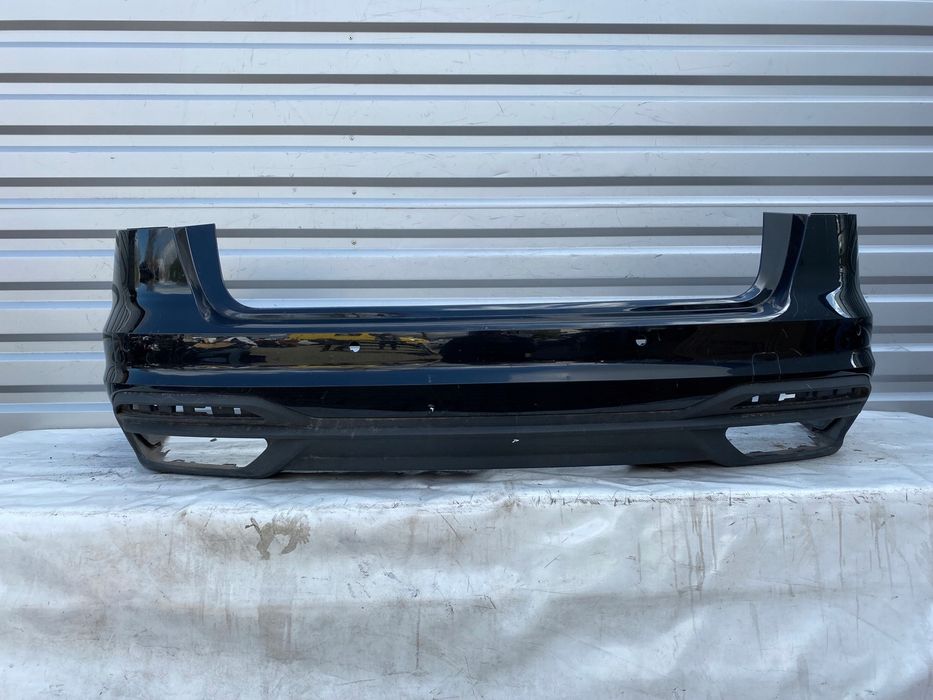 Audi A4 B9 Lift Kombi zderzak tylny tył 8W9