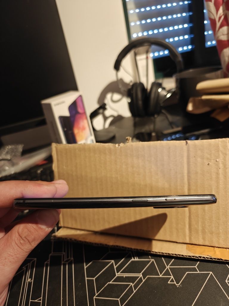 Oneplus 7T cinza