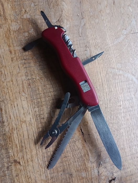 Victorinox Atlas