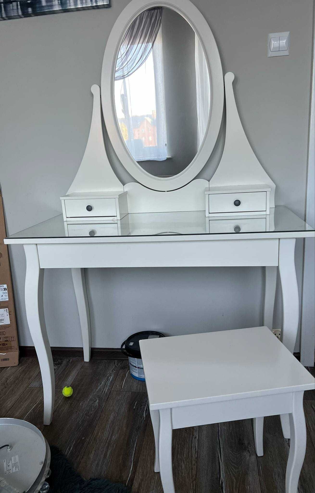 Toaletka ikea hemnes z taboretem