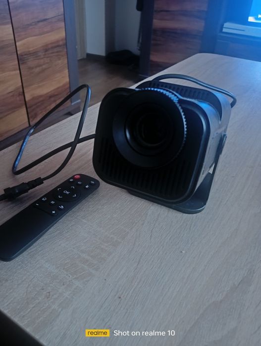 Projektor hy320 praktycznie nowy