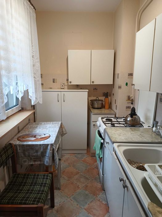 Mieszkanie - kawalerka, I piętro