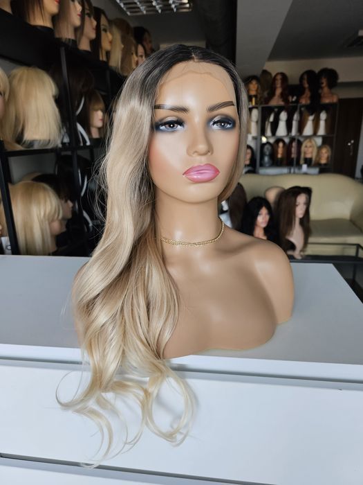 Peruka premium blond ombre Sabina 70 cm lacefront zamiast przedłużania