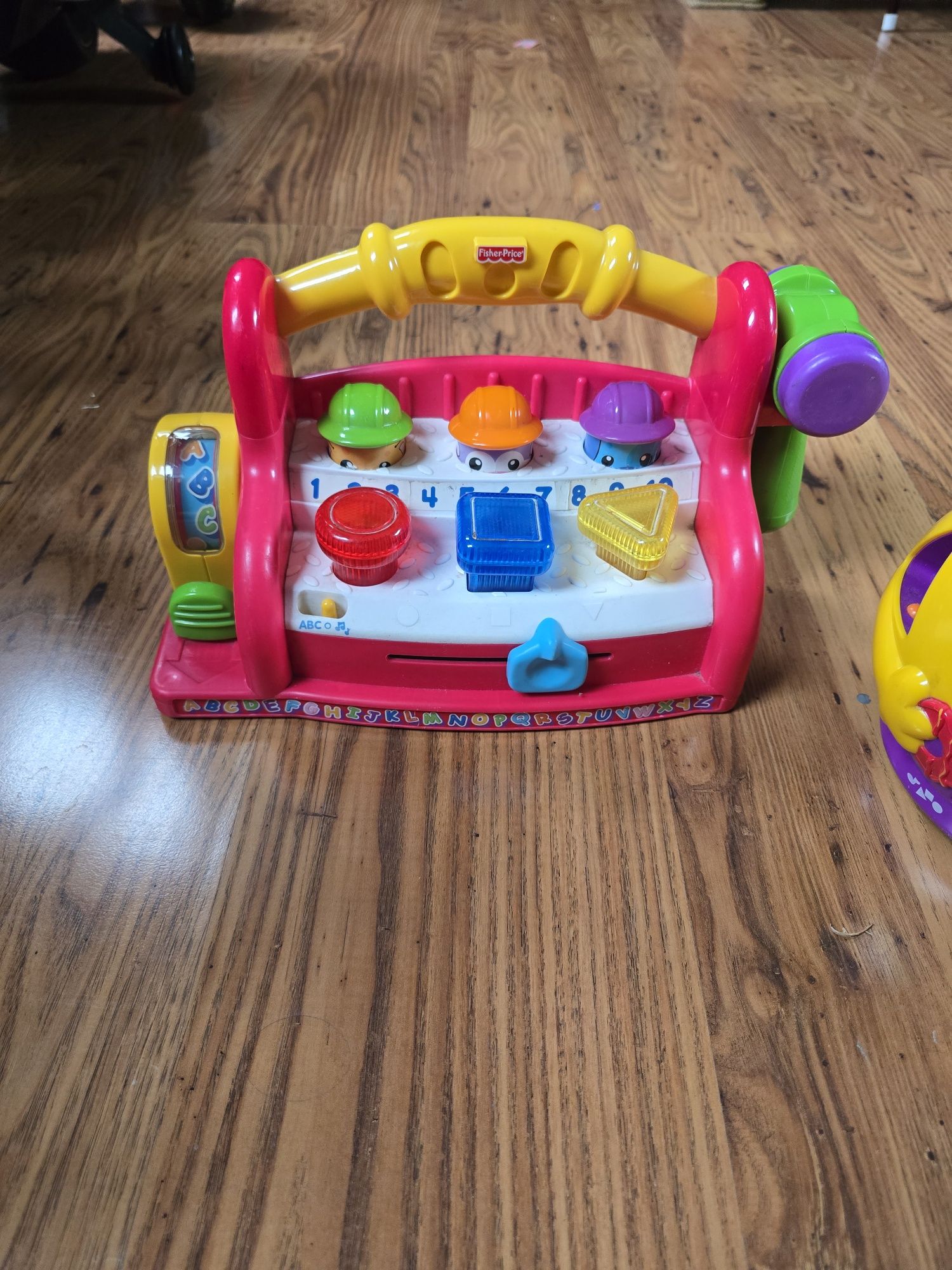 Fisher price młotek skrzynka warsztat