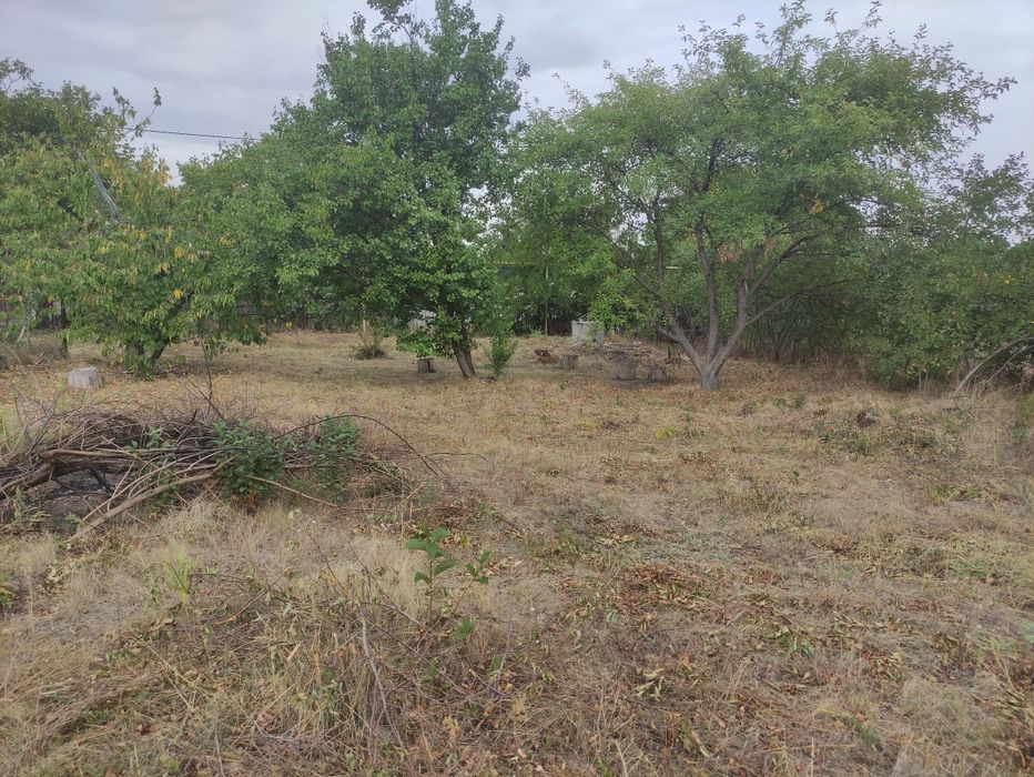 Продам земельну ділянку в Підгородному