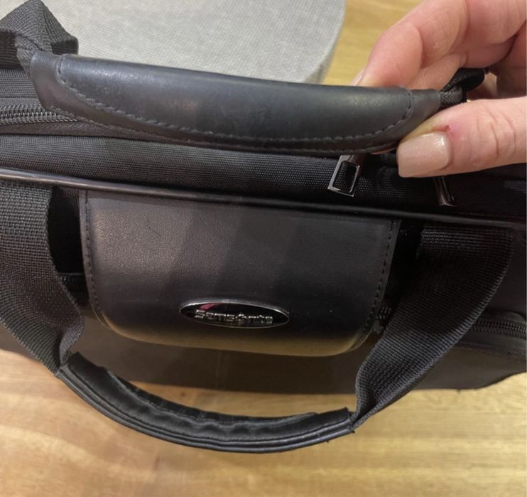 Aktówka walizka torba na dokumenty laptopa samsonite nesseser