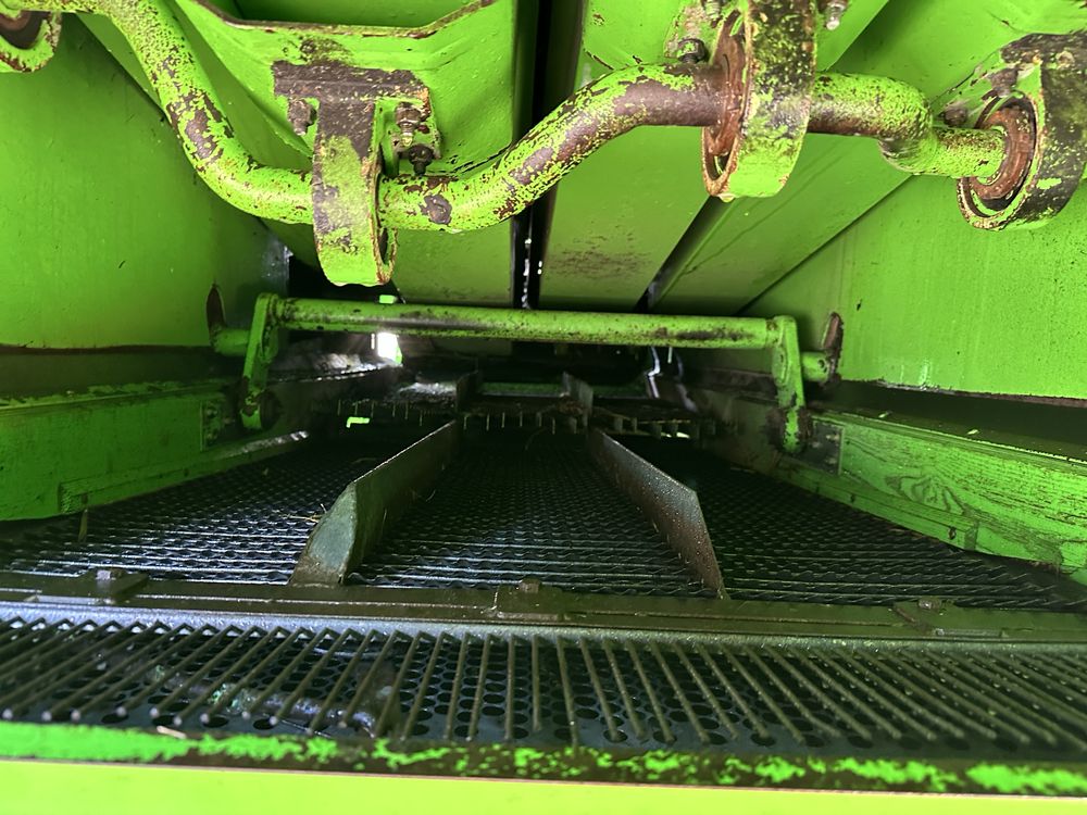 Комбайн зернозбиральний Deutz Fahr M33.60