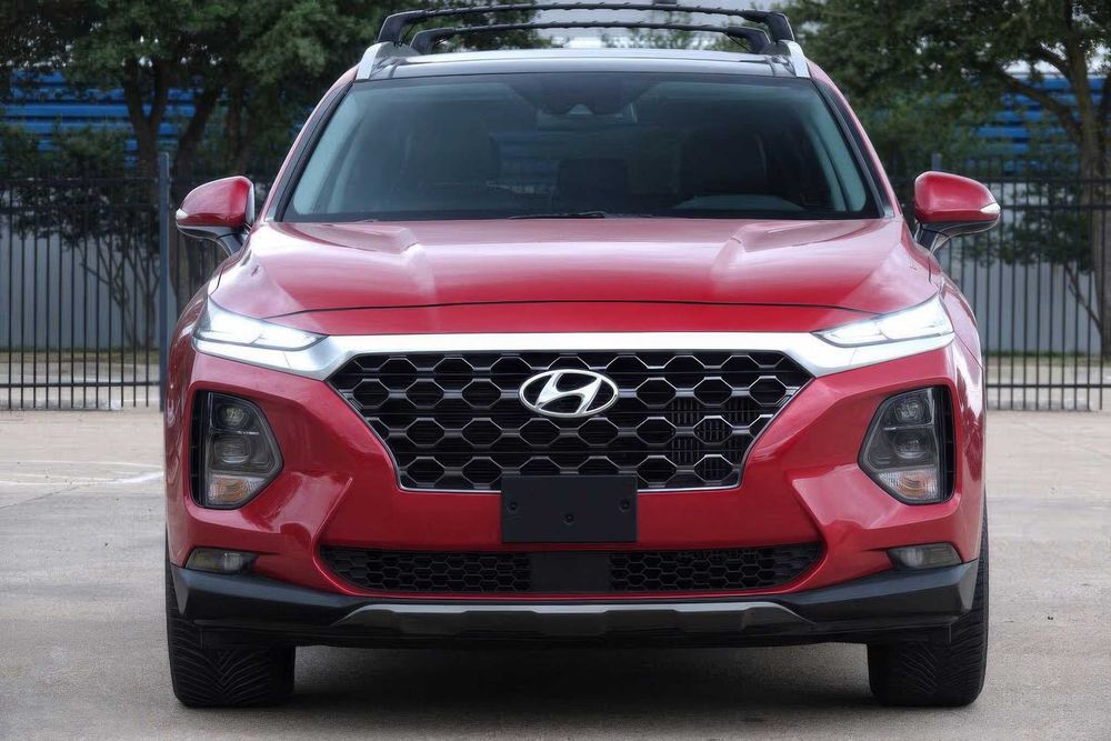 Hyundai Santa Fe      2020