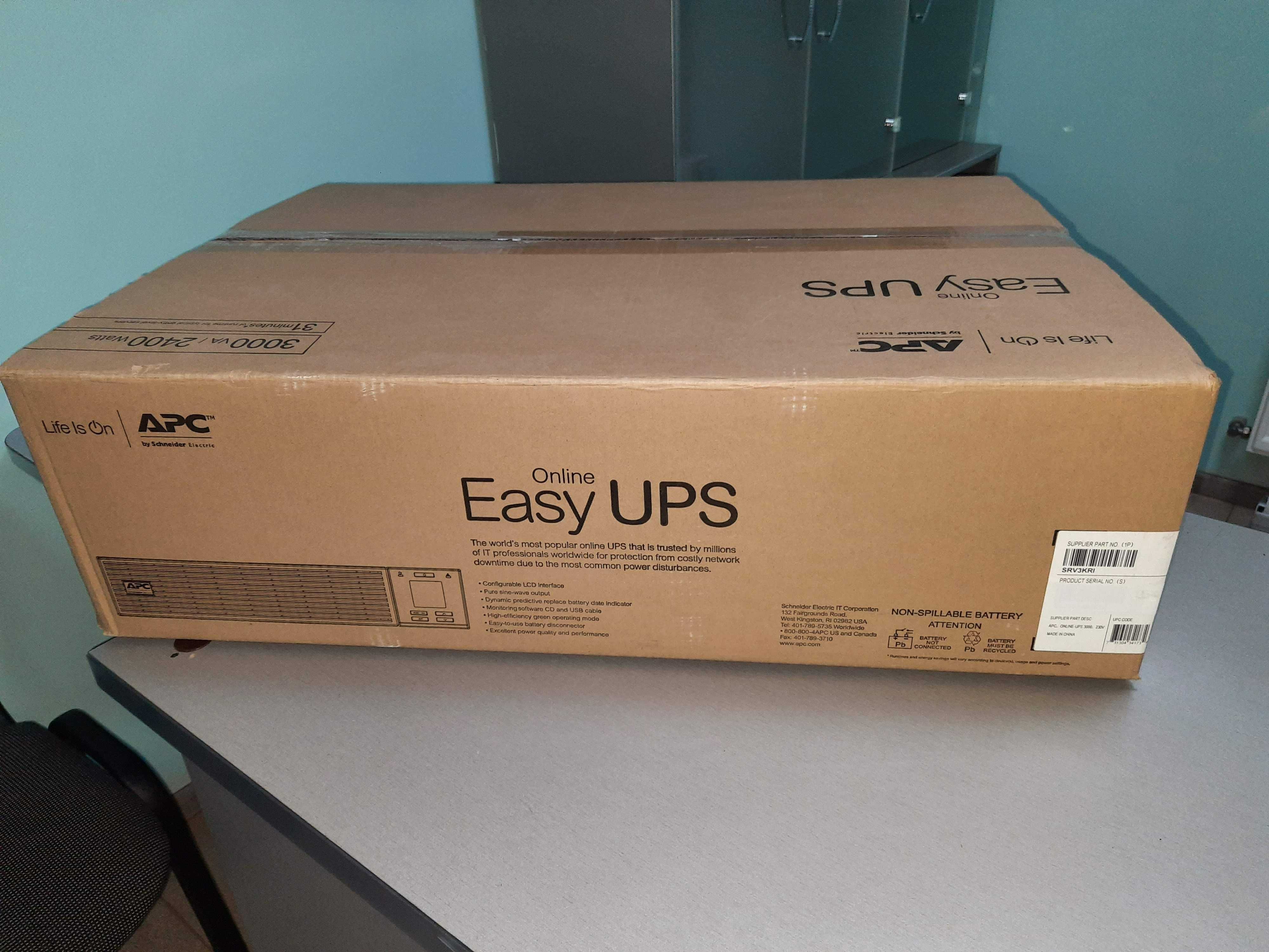 Новый ИБП/ДБЖ APC Easy-UPS On-Line SRV 3000 (SRV3KRI)