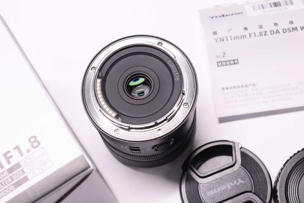 Объектив Yongnuo 11mm f1.8 для Nikon Z mount