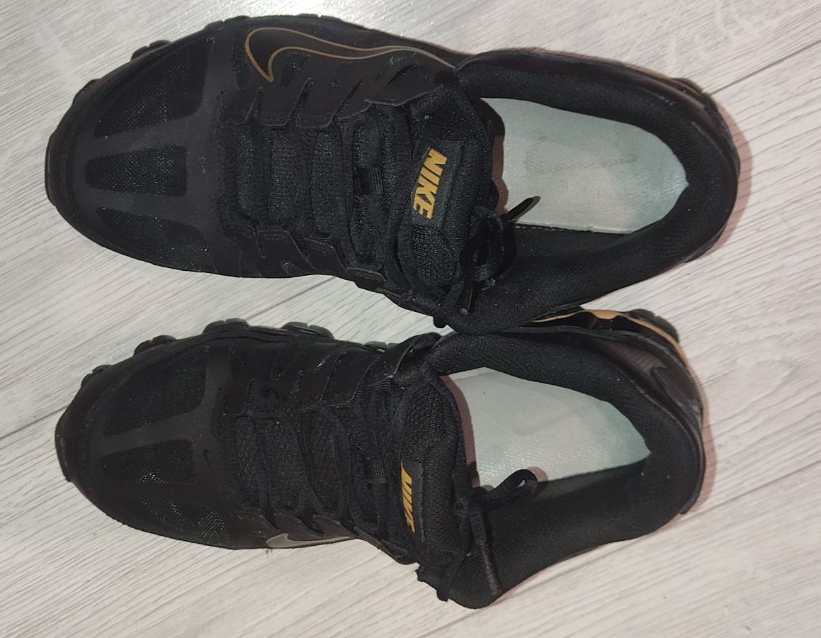 Чоловічі кросівки  NikeReax8TrMesh(size 42'5))(без торгу)