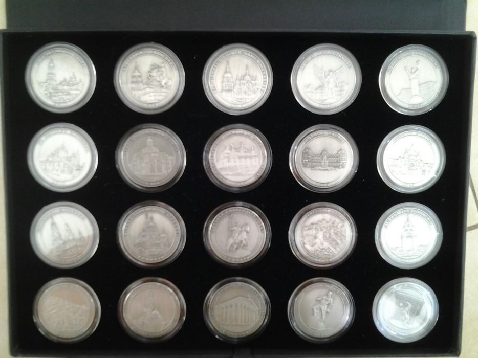 Набор памятных монет "Евро 2012"