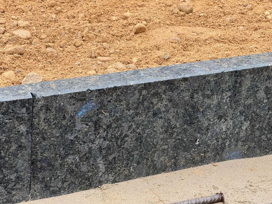 Krawężnik, Opornik, obrzeże  Granitowe - Promocja !!