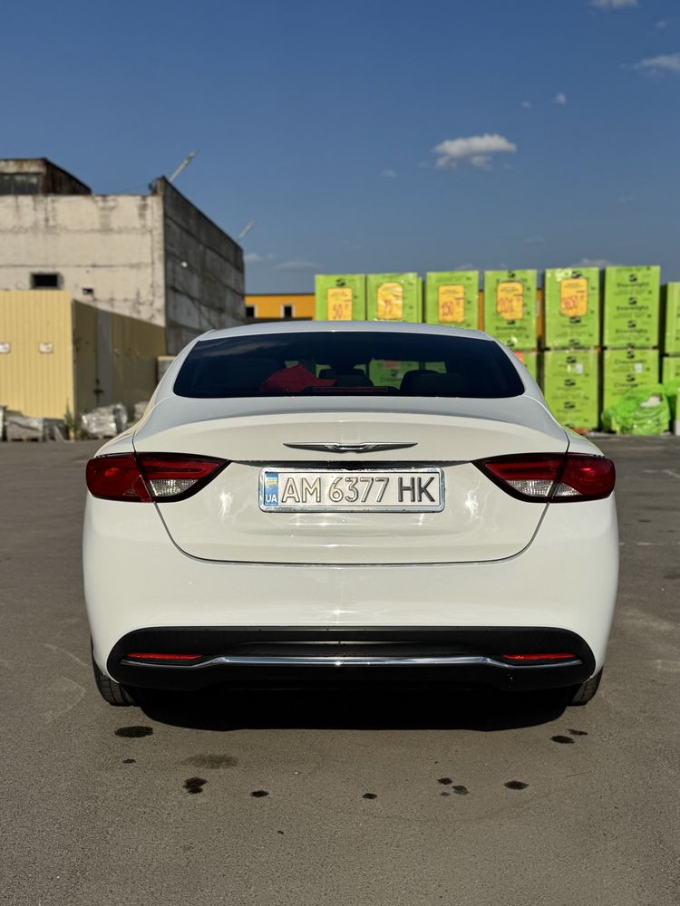 Продам Chrysler 200