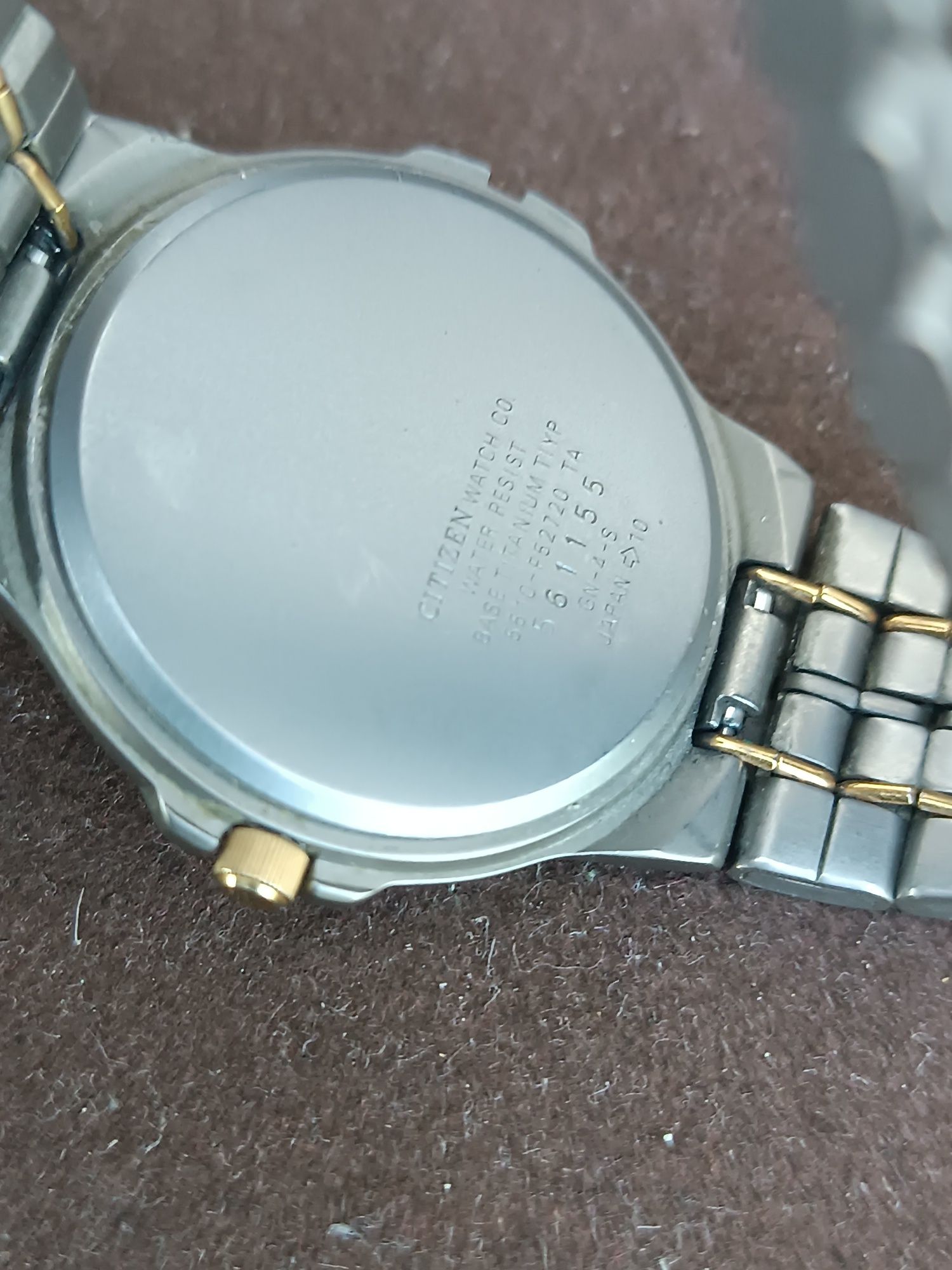 Zegarek Citizen we 100 tytanowu qartz