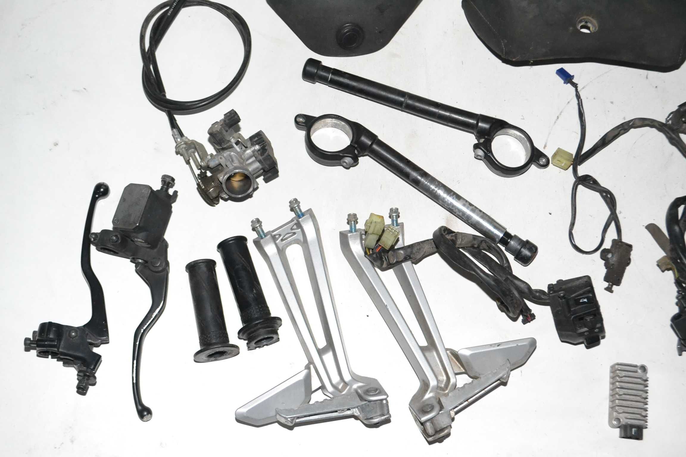 Yamaha r125 yzf r 125 , 17r set pompa moduł cewka siedzenie kierownica