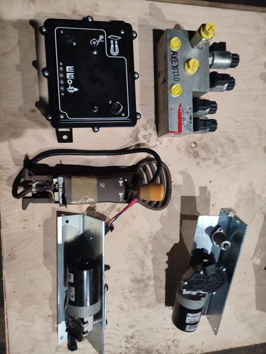 Sterownik John Deere NOWY ECU BCU komputer  RTK Starfire