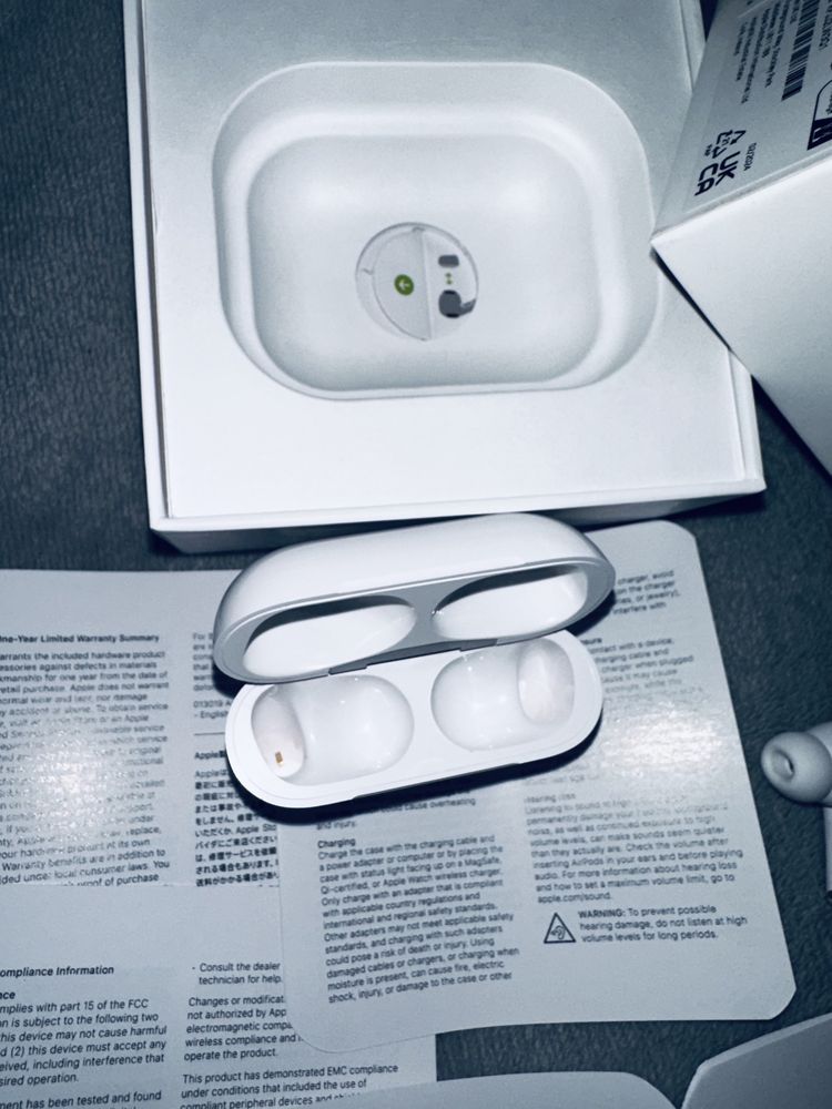 Bezprzewodowe AirPods Pro 2 lightning