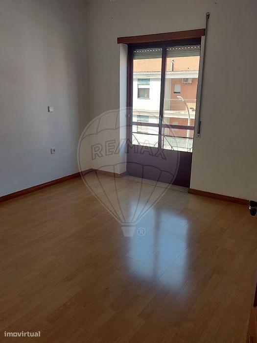 Apartamento T3 para arrendamento