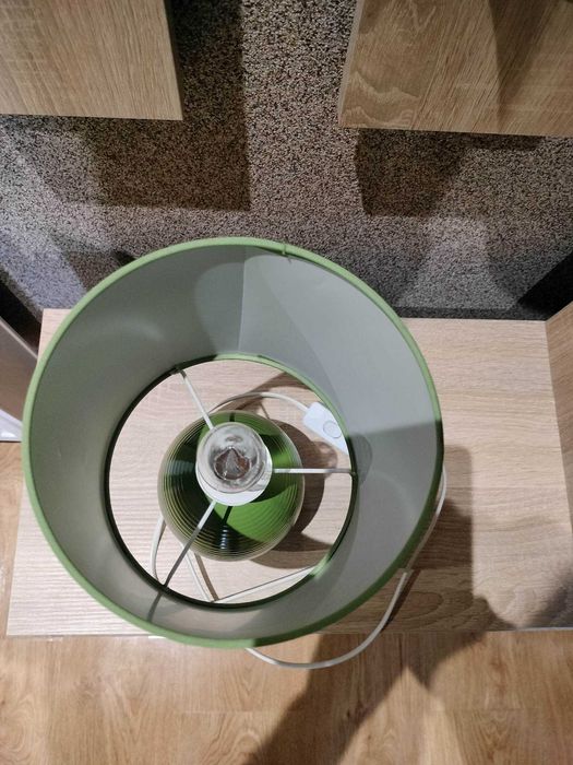 Lampka nocna zielona