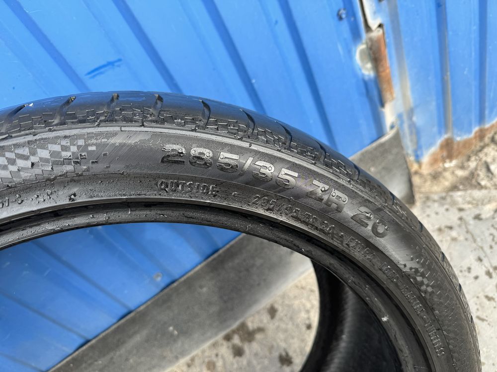 Резина, шини 225/40 R20 і 285/35R20