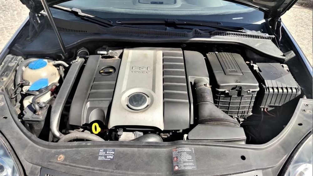 Volkswagen Golf 5 GTI DSG 2.0 TFSI 200cy motor BWR;