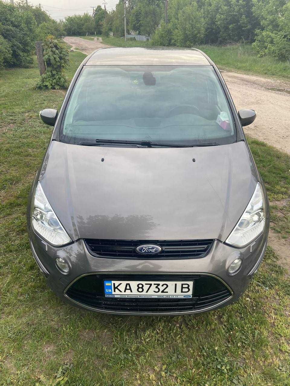 Форд S-MAX 2014р. В хорошій комплектації
